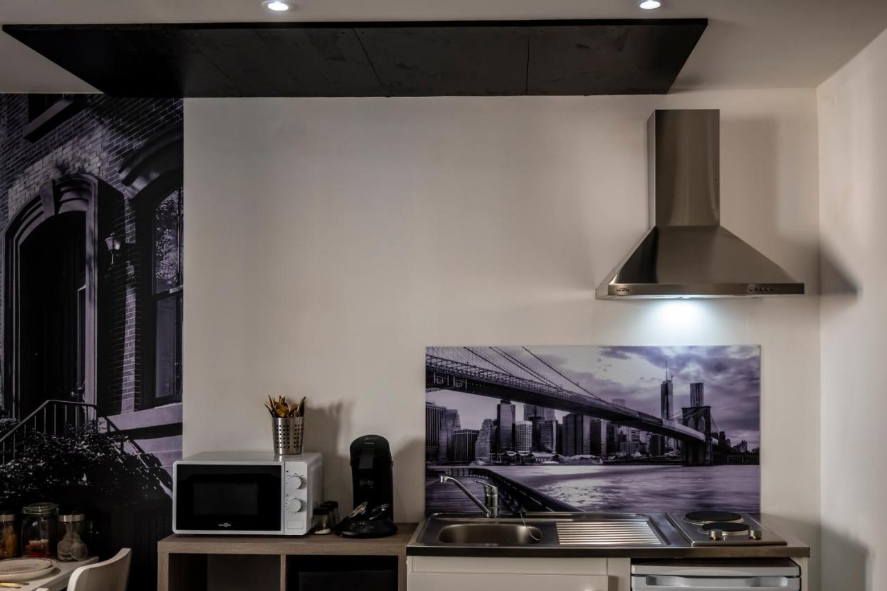 Superbe Appartement Avec Patio Nimes Luaran gambar
